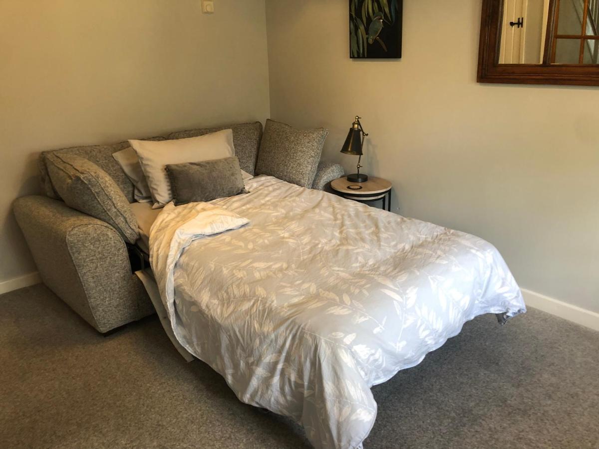The Annexe At Walnut Tree Hope under Dinmore